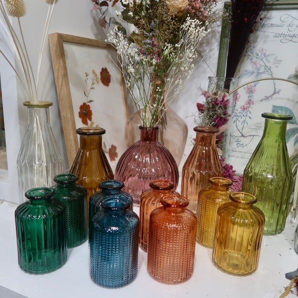 Petit vase en verre recyclé, coloris au choix