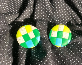 BETTY large// Vibrant Checkerboard Circle Button Lightweight Polymer Clay Earrings Resin Hypoallergenic Titanium Posts Nickel Free