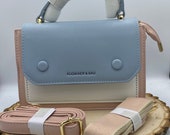 Gorgeous small shoulder bag Two straps one for casual and one for formal event