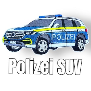 Könnte beinhalten: Gestickter Aufnäher eines blauen und weißen Polizei-SUV mit dem Wort "POLIZEI" an der Seite. Der Aufnäher hat einen gelben Streifen und den Text "Polizei SUV" unterhalb des Bildes.