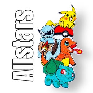 Könnte beinhalten: Ein gestickter Aufnäher mit fünf Pokémon-Charakteren übereinander. Der unterste Charakter ist ein blauer und grüner Bisasam, gefolgt von einem roten und orangen Glurak, dann einem gelben Pikachu, einem blauen Schiggy und einem roten und weißen Pokéball.