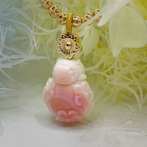 Queen Conch Shell Rabbit Bunny Pearl Necklace DIY Handmade