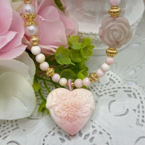 Queen Conch Shell Floral Heart Necklace DIY Handmade