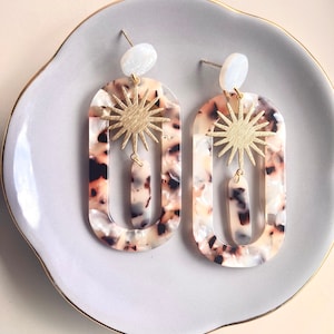 Große Boho Ohrringe im Schildpatt Muster / Sonne Anhänger Gold / Statement Ohrring / Schildpatt Ohrhänger / Acetat Acryl / Geschenk Freundin