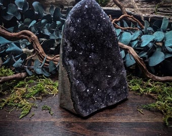 Zwarte amethistgeode, enkel stuk – Diep donkere kristalcluster, spirituele decoratie, mineraalgeschenk – Enkel stuk B5