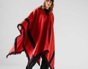 Vintage 70s Wool Trompe L'oile Bow Fringe Red Poncho // One Size