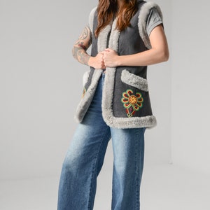 Vintage 70s Embroidered Afghan Shearling Suede Vest // XS-S image 2