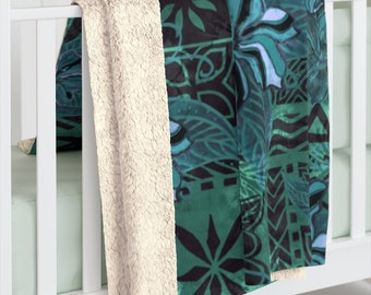 Hawaiian - Polynesian - Samoan Emerald Tapa Hibiscus Print Sherpa Fleece Blanket