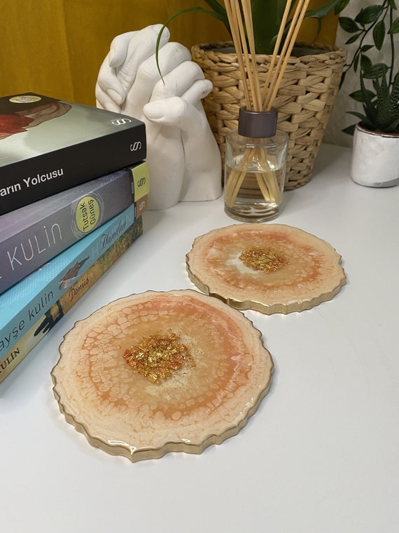 Unregelmäßig Resin Untersetzer in Rosa und Beige - Heat Resistance - Epoxidharz , Gießharz - Coasters for Gift weihnachten geschenk