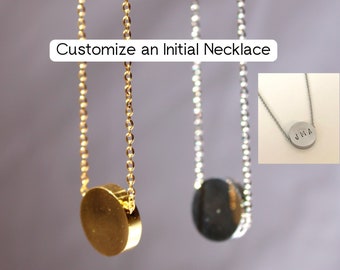 Collier cercle initial personnalisé estampé à la main | Argent ou or | Chaîne réglable