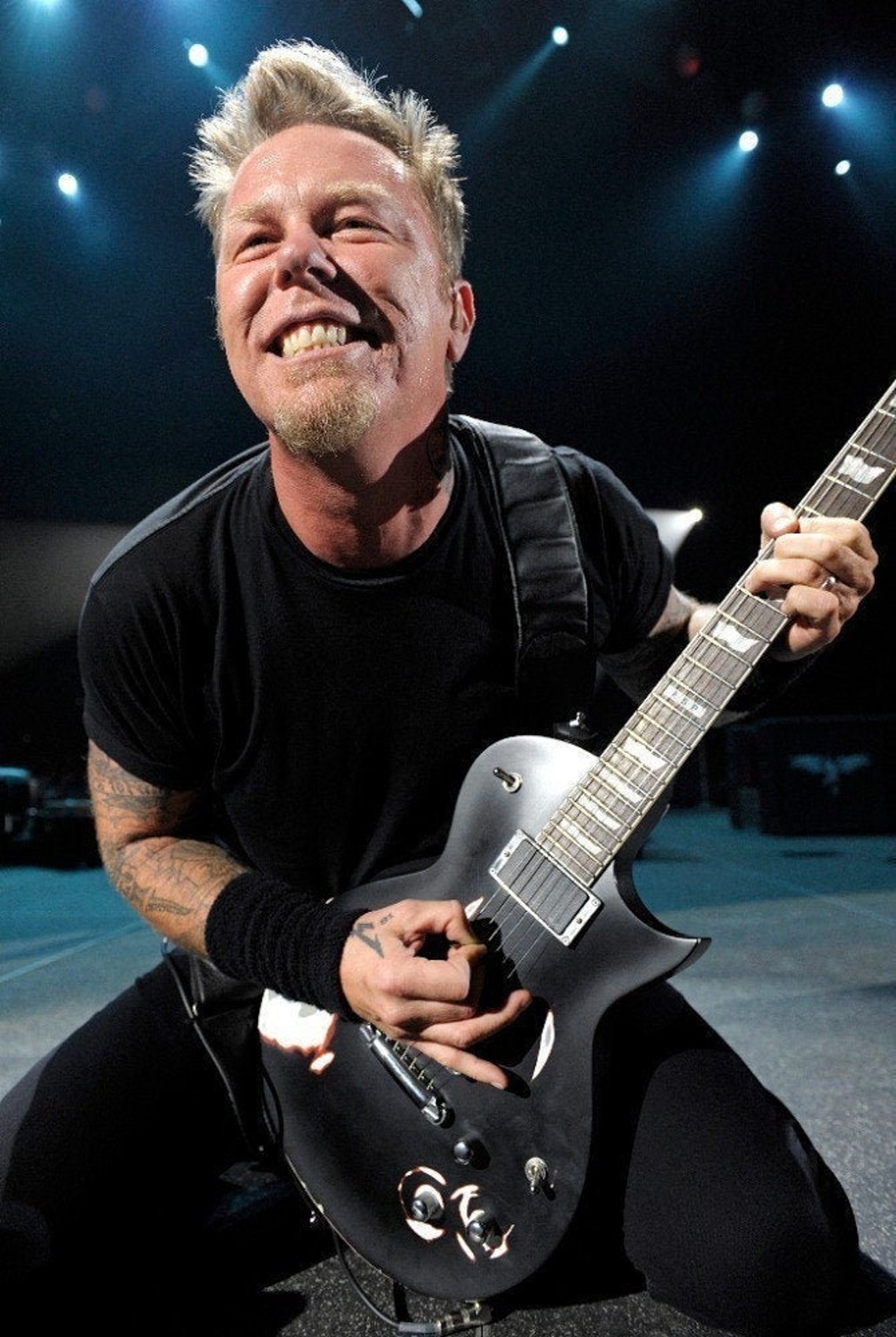 Metallica metal poster / print James Hetfield kneeling on Etsy