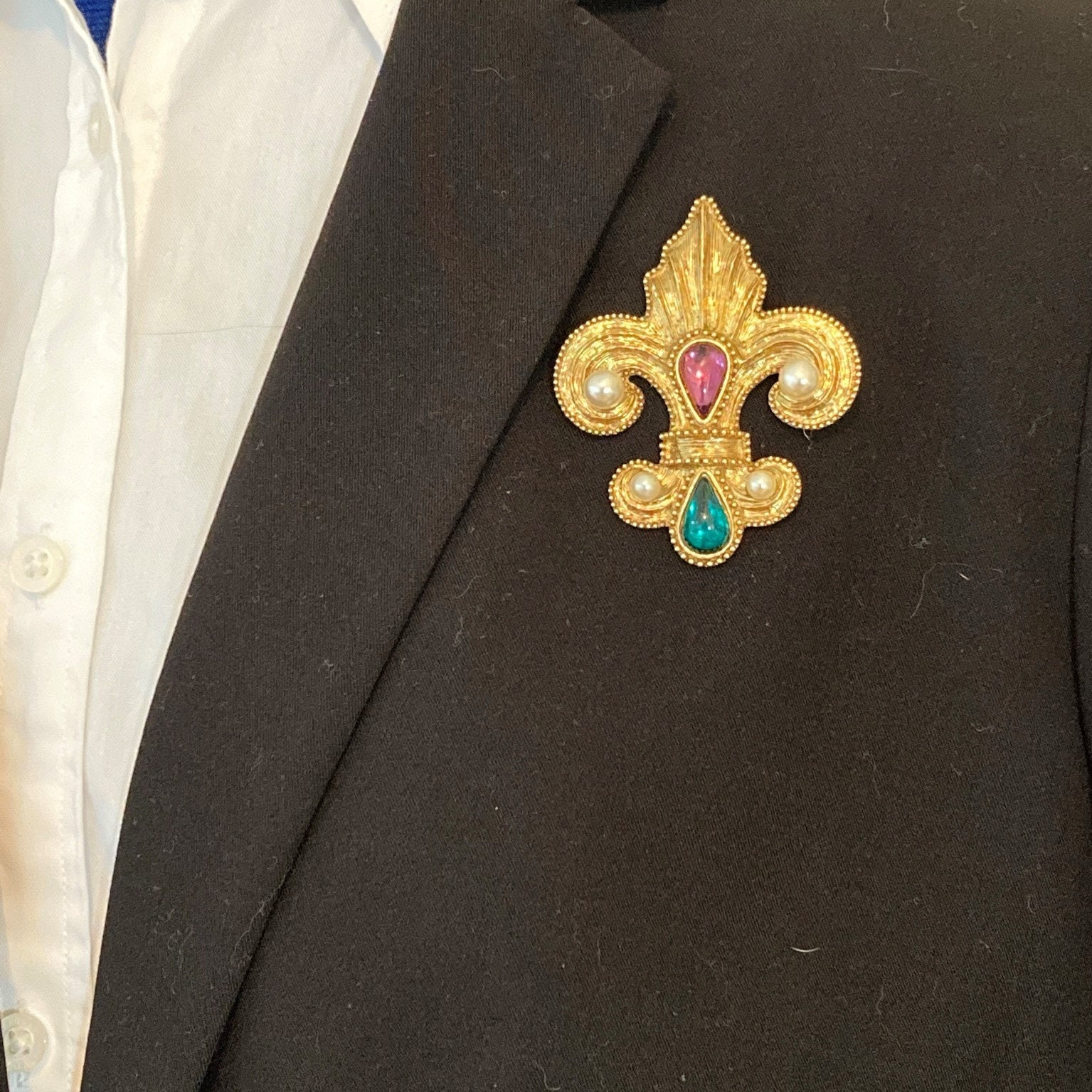 The Difference Between Pin And Brooch at Alfred Morrison blog