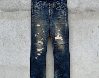 Jeans vintage Takeo Kikuchi in denim effetto invecchiato, pantaloni di design giapponese, lavaggio sbiadito, jeans strappati, streetwear, grunge, stile workwear, W32 L31