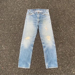 Vintage Levi's 501 Jeans Distressed Light Wash Made In USA Faded Denim Gerades Bein 90er Levi's Button Fly Orange Tab Hose Größe W32 L30