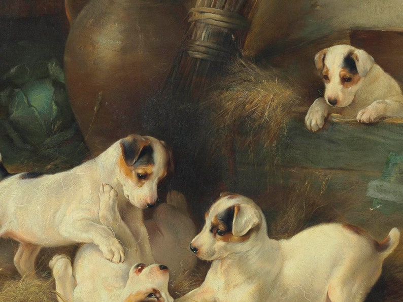 Puede incluir: Una pintura de cuatro cachorros Jack Russell Terrier jugando en un granero. Los cachorros son blancos con marcas marrones y est&aacute;n en varias poses juguetonas. El fondo incluye una estructura de madera, heno y una gran olla de barro.