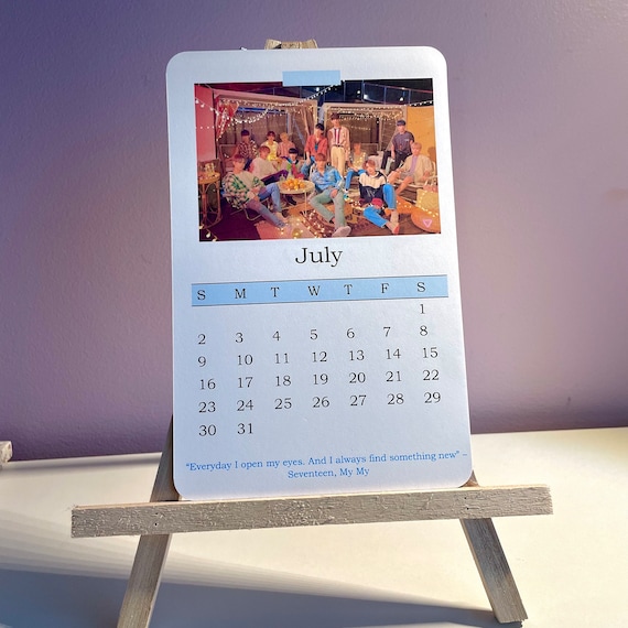 Seventeen 2025 Desk Calendar - Etsy