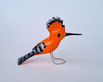 Ręcznie robiony drewniany ptak dudek ze stojakiem, polska sztuka ludowa, ręcznie malowany