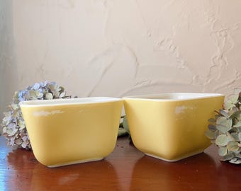 Juego de platos Pyrex amarillos vintage para refrigerador – 1 1/2 tazas, fabricado en EE. UU.