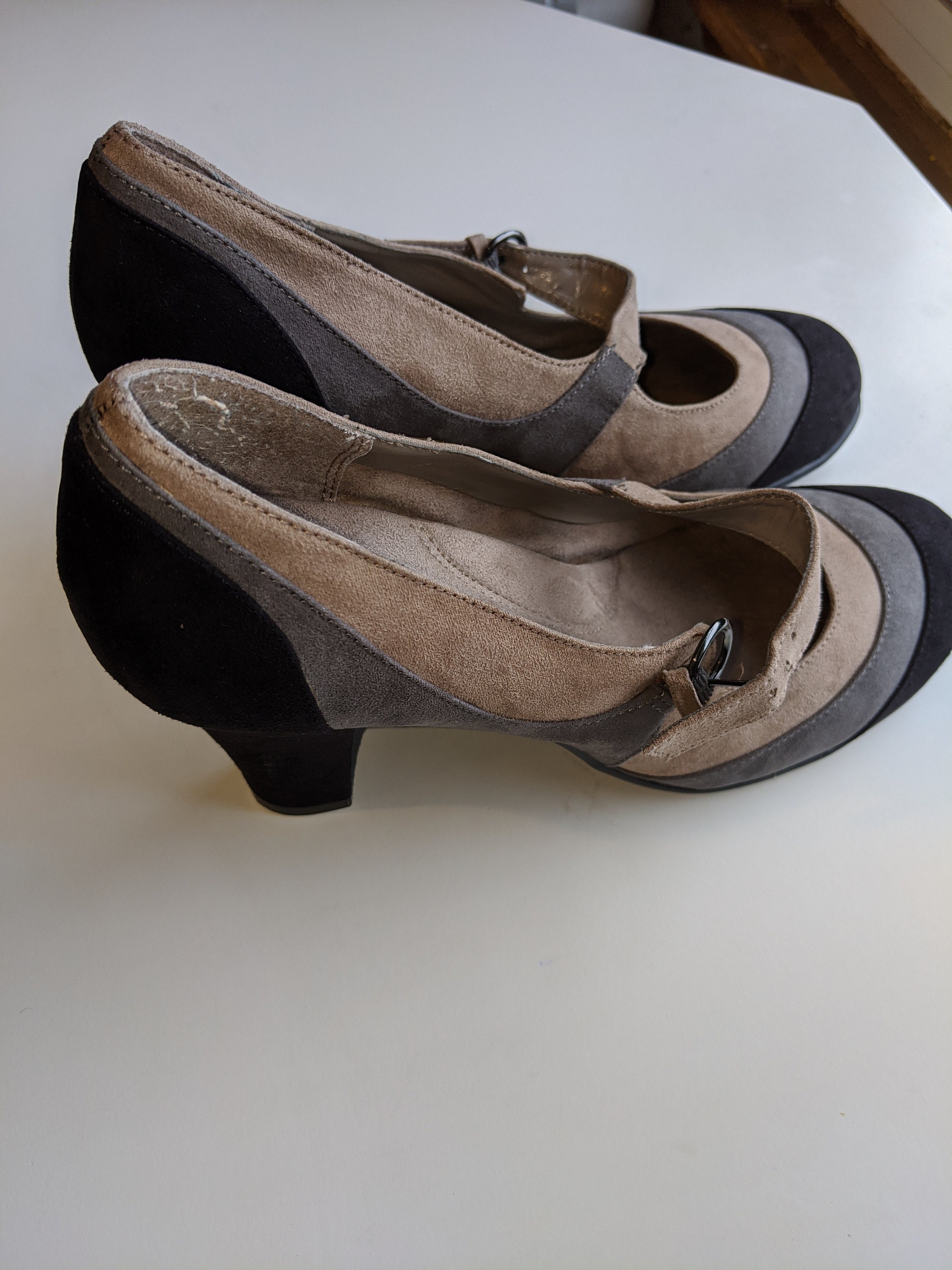 aerosoles mary jane shoes