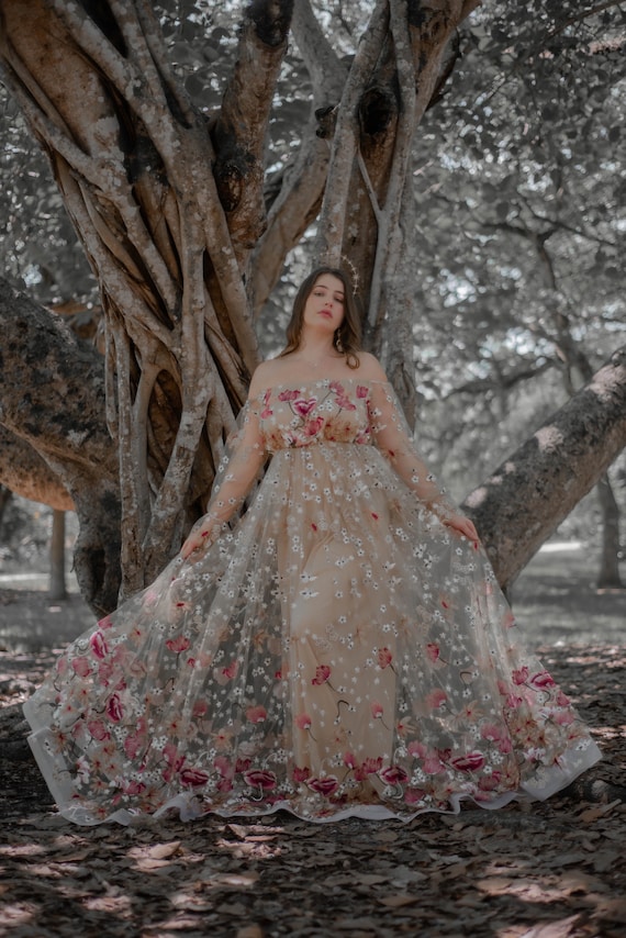 Buy ARABELLA - Boho Wedding Dress With Sleeves | Bell Sleeve Bridal Gown |  Elopement Dress | Romantic Bohemian Wedding Dress Online in India - Etsy