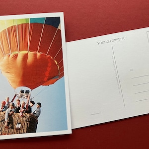 CARTE POSTALE BTS Young Forever