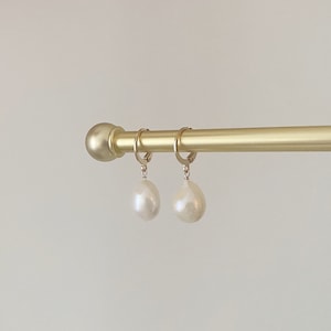 Freshwater pearl earrings | 14k gold | Pearl drop earrings | Simple pearl earrings | Wedding Anniversary gift |
