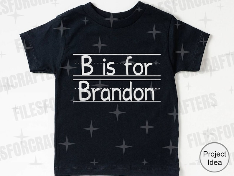 Puede incluir: Camiseta negra con texto blanco que dice "B is for Brandon" en una camiseta negra.