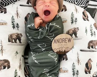 Swaddle de nombre de bebé, Swaddle de nombre de recién nacido, Swaddle de nombre de bebé personalizado, manta de hospital, regalo de baby shower, regalo de bebé personalizado, Swaddle verde