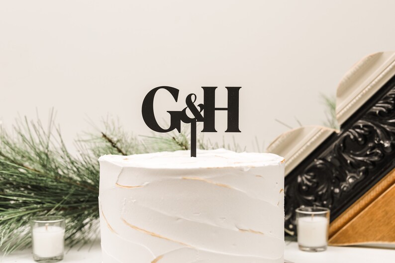 Custom Initials Monogram Cake Topper, Personalized Wedding Cake Topper, Gold Wedding Cake Topper, Name Cake Topper, Acrylic Cake Topper image 2