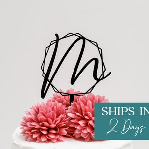 Monogram Wedding Cake Topper, Acrylic Cake Topper, Custom Wedding Cake, Wedding Decor, Personalized Wedding Cake Topper, Last Name Cake Top