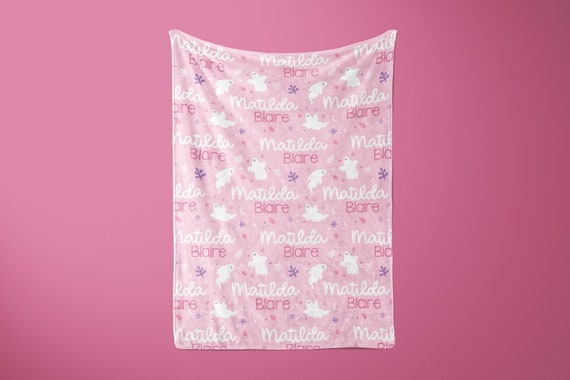 Cute Halloween Name Blanket, Personalized Ghost Blanket, Halloween Blanket for Girl, Cute Ghost Blanket, Girly Halloween Blanket