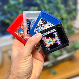 UV プリントされたゲームボーイおよび GBC 交換用カート シェル (他の部品は含まれていません) - 説明をお読みください。