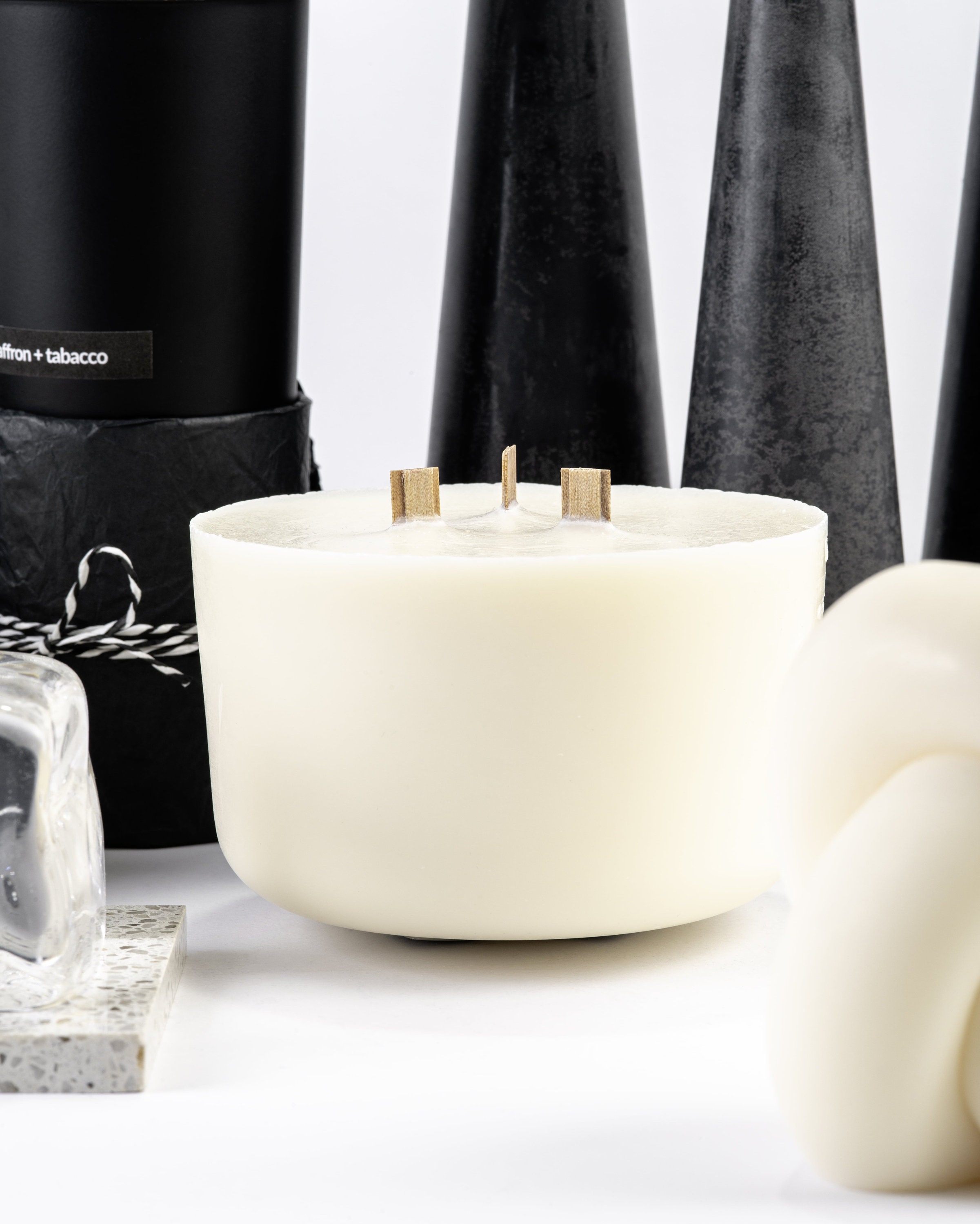 Extra Large Candle Sweet Tobacco Round Candle With Wooden Etsy