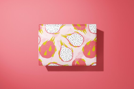 Exotic dragon fruit Wrapping Paper / Gift Wrap | For birthdays and other celebrations - Ideal Gift