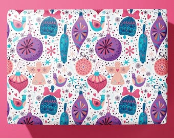 Vintage kerstcadeaupapier | Kerstbal en ornament: cadeauverpakking