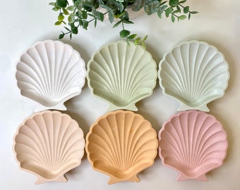 Seashell Trinket Dish, Beach Home Decor, Jesmonite Catchall Tray, Coastal Jewelry Dish
