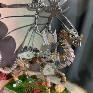 Deus ex Machina: Bemalte Wyrmgear Roboter Drachen Tischplatte Miniatur