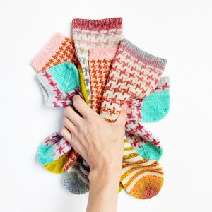 Imber Sock Set - Easy Basic Beginner Colorwork Sock Knitting Pattern