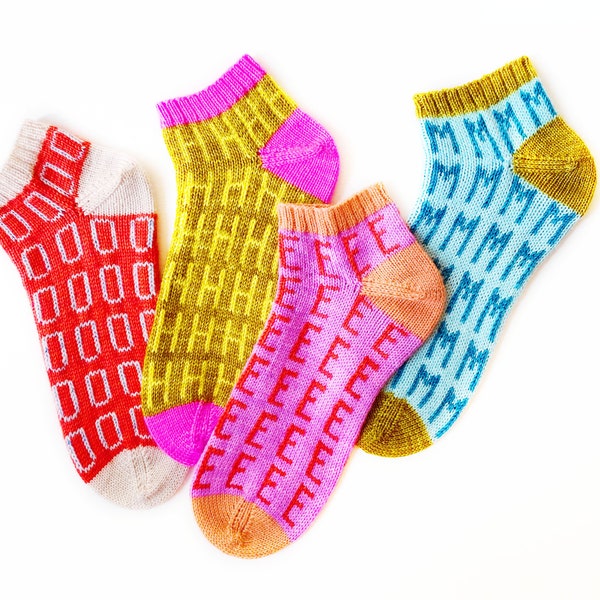 THE MONOGRAM SOCKS! Easy, Beginner-Friendly Colorwork Sock Knitting Pattern