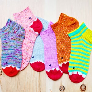 Feet Teeth Socks Beginner Colorwork Sock Knitting Pattern Easy Sock Knitting Pattern Halloween Sock Knitting Pattern image 3
