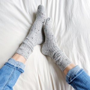 Easy, Classic, Beginner Friendly Sock Knitting Pattern The Hibernal Socks image 2