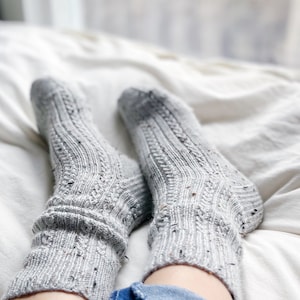 Easy, Classic, Beginner Friendly Sock Knitting Pattern The Hibernal Socks image 3