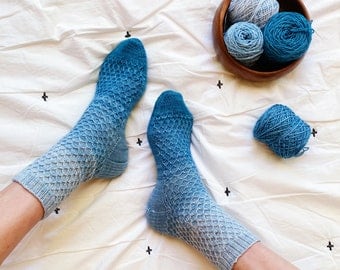 Mermaid Avenue Sock Knitting Pattern