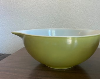 Pyrex mixing bowl avocado green 443