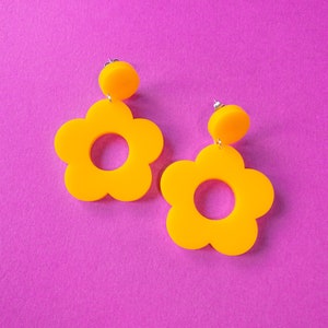 Bright Sunshine Yellow Large Flower Stud Dangle Earrings | Monochrome Mod 60s Style | Retro Laser Cut Acrylic Jewellery