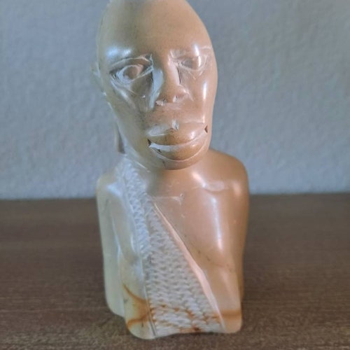 Hand Carved Kenyan Soapstone Bust glwec.in