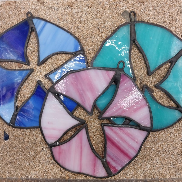 Sand Dollar Stained Glass Suncatcher, Glass Art Sand Dollar