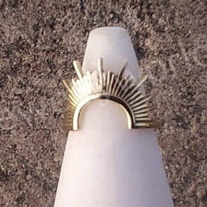 Sun Ring, Rising Sun Ring, Gold Dainty Ring, Spike Ring, Statement Ring, Trendy Ring, Celestial Ring, Minimalist Ring, ISOBEL RING