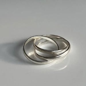 Interlocked Rolling Ring Bands, Hammered Handmade ring, 925 Sterling silver Interlocking rings, Three bands Ring, Minimalist Triple Rings