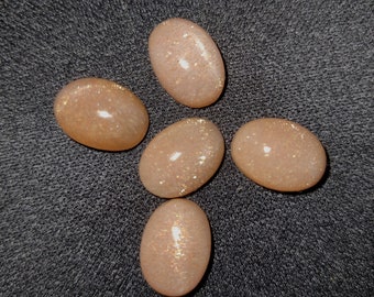 AAA+ Sonnenstein Cabochon: ovaler, flacher Edelstein, 14 x 10 mm (5 Stück)